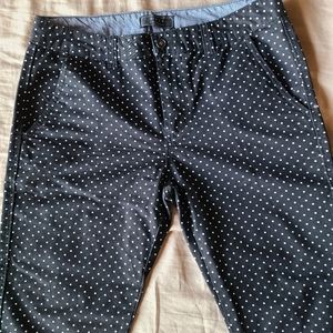 1 pair of men's pants